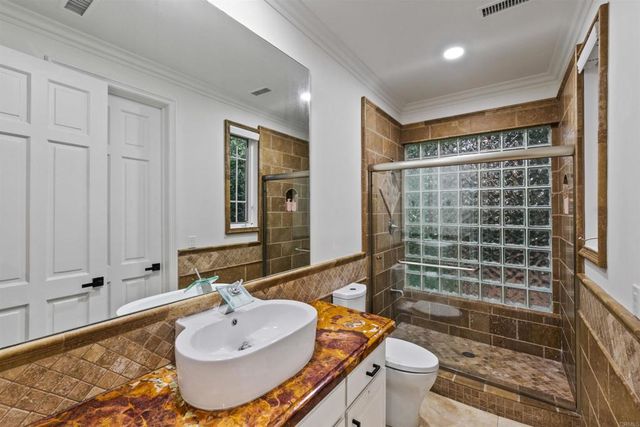 6998 Rancho La Cima, Rancho Santa Fe, CA 92067