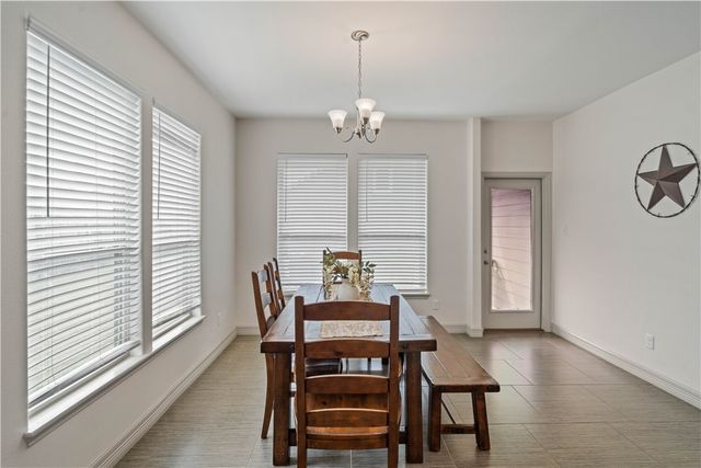3041 Neches Dr, Corpus Christi, TX 78414