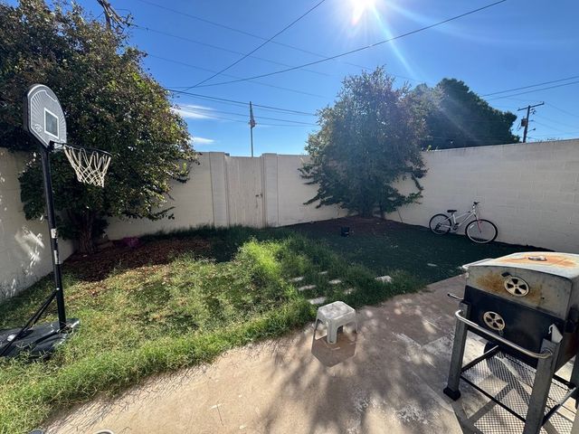 4042 Lakeside Dr, Odessa, TX 79762