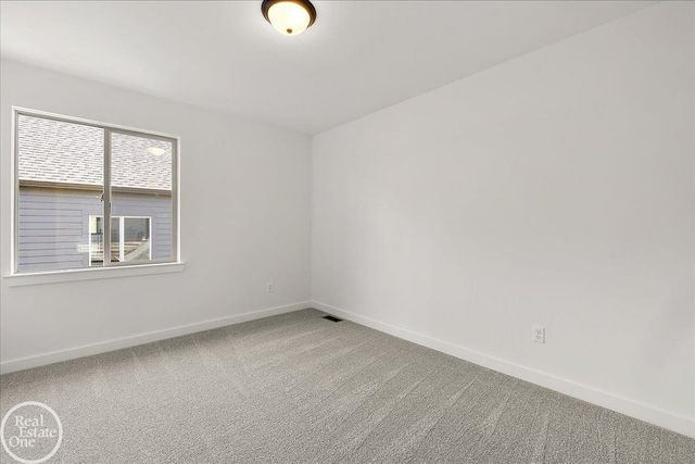 50606 Summit View Drive, Macomb Twp, MI 48044