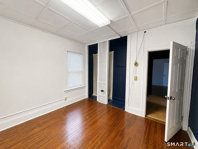 72-74 Greenfield Street, Hartford, CT 06112