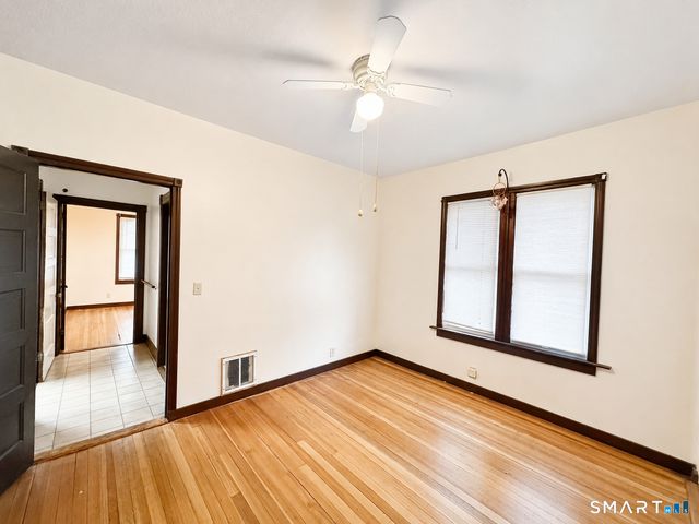 72-74 Greenfield Street, Hartford, CT 06112