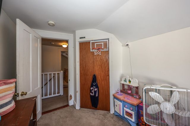 23 Concord Hill Road, Pittsfield, NH 03263