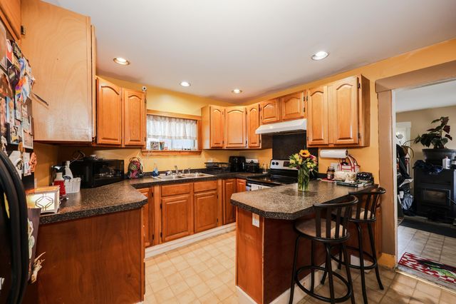 23 Concord Hill Road, Pittsfield, NH 03263