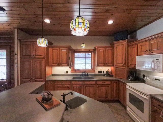 N780 CYPRESS ROAD, Neshkoro, WI 54960