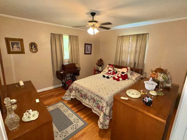 5830 Merrydale Drive, Paducah, KY 42003