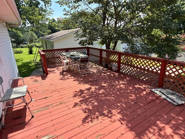 5830 Merrydale Drive, Paducah, KY 42003