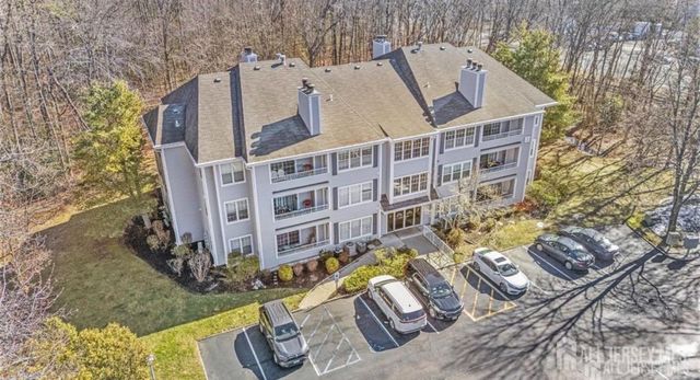 2308 Candlelight Court, Helmetta, NJ 08828