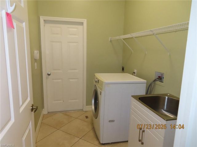 2610 52nd AVE NE, Naples, FL 34120