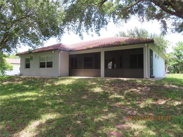 2610 52nd AVE NE, Naples, FL 34120