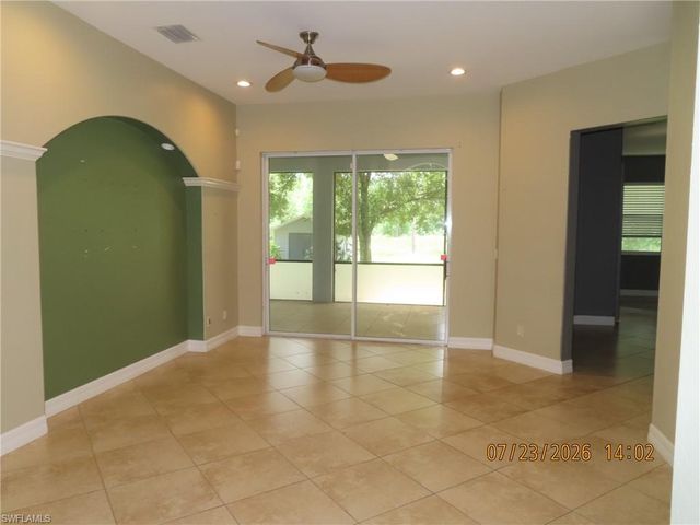 2610 52nd AVE NE, Naples, FL 34120