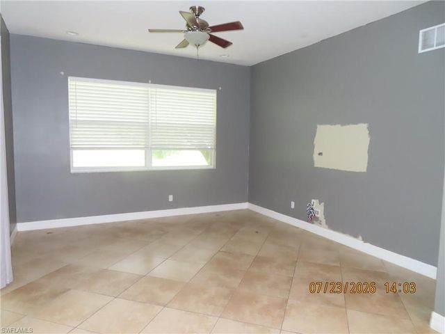 2610 52nd AVE NE, Naples, FL 34120