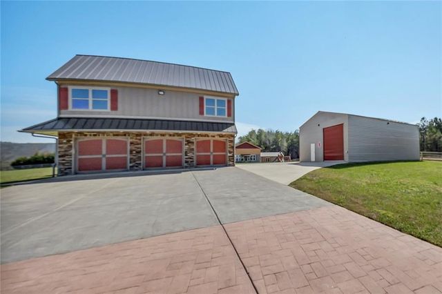 15 Lauren Lane NE, Rydal, GA 30171