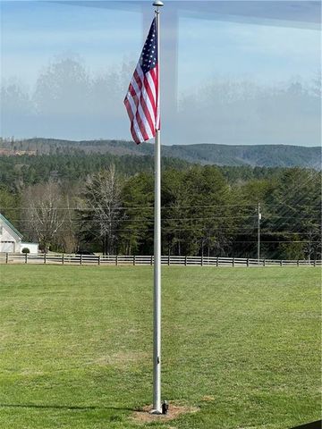 15 Lauren Lane NE, Rydal, GA 30171