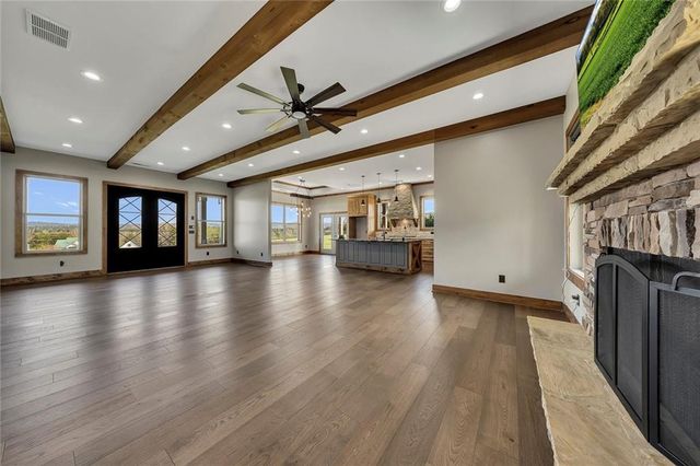 15 Lauren Lane NE, Rydal, GA 30171