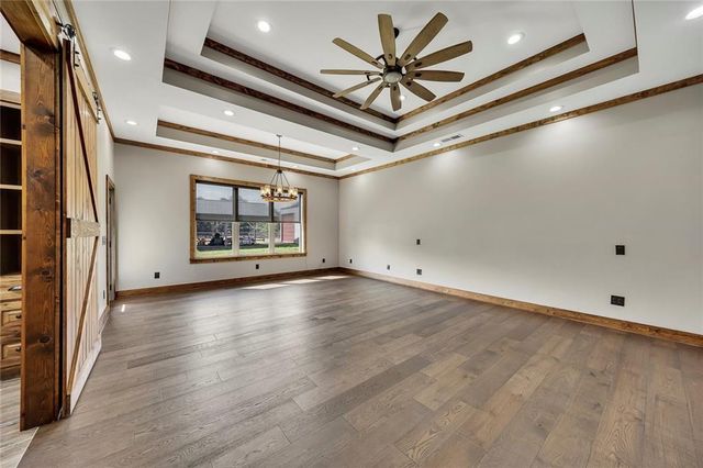 15 Lauren Lane NE, Rydal, GA 30171