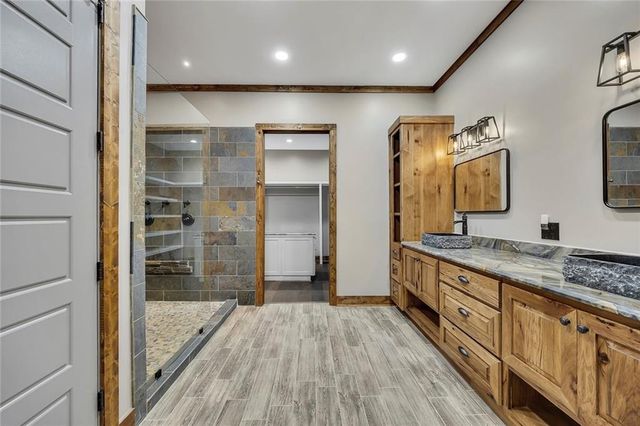 15 Lauren Lane NE, Rydal, GA 30171