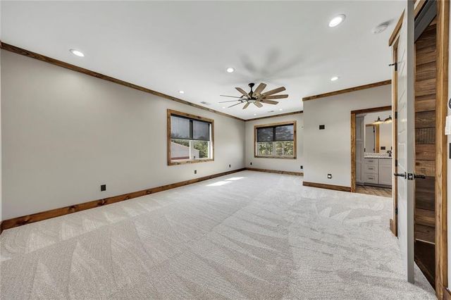 15 Lauren Lane NE, Rydal, GA 30171