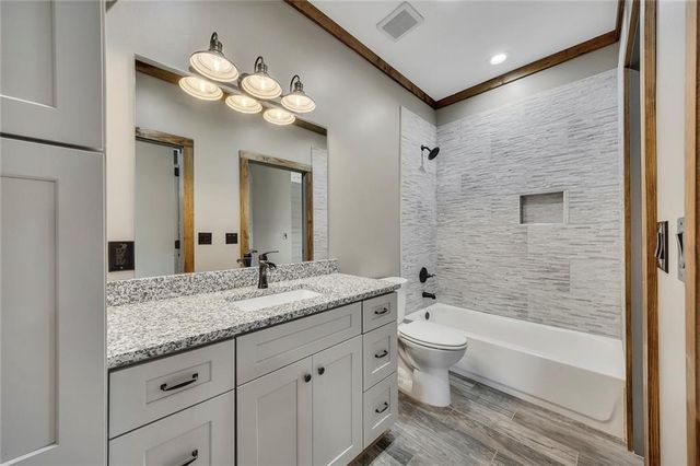 15 Lauren Lane NE, Rydal, GA 30171