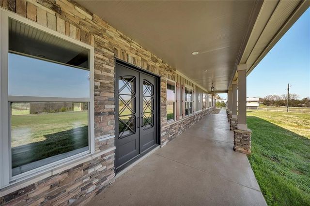 15 Lauren Lane NE, Rydal, GA 30171