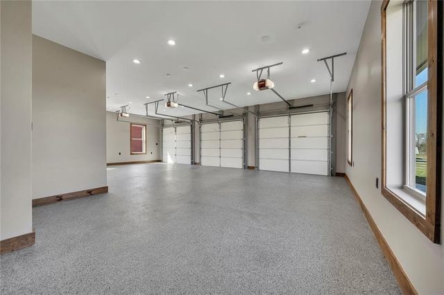 15 Lauren Lane NE, Rydal, GA 30171