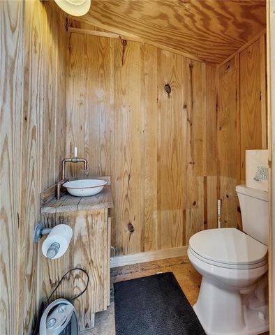 15 Lauren Lane NE, Rydal, GA 30171