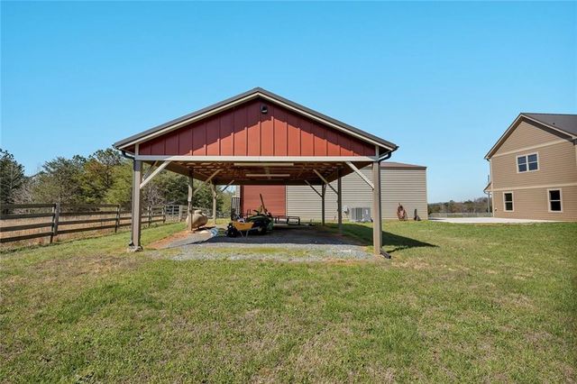 15 Lauren Lane NE, Rydal, GA 30171