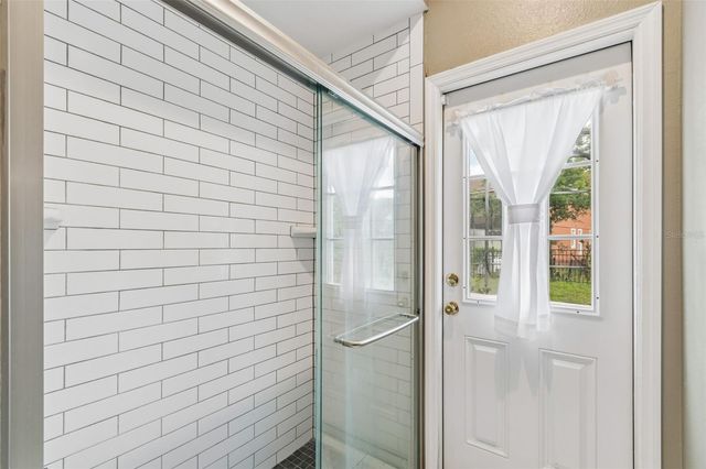 8607 TERRACE PINES COURT, Orlando, FL 32836