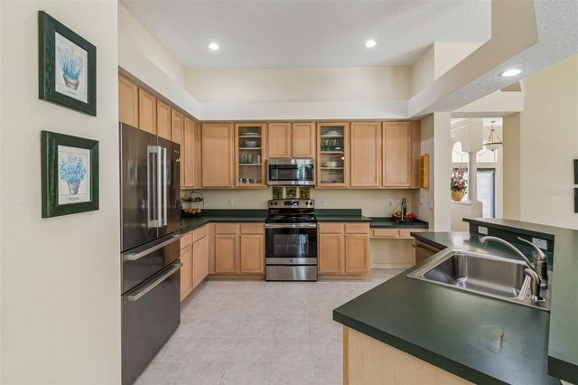 8607 TERRACE PINES COURT, Orlando, FL 32836