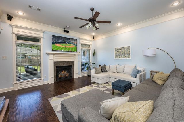 173 Crystal Lake Road, Austin, AR 72002