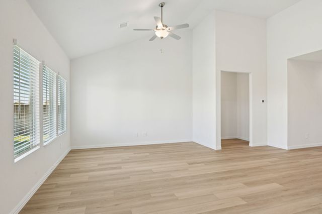 2208 Currents Road, Princeton, TX 75407