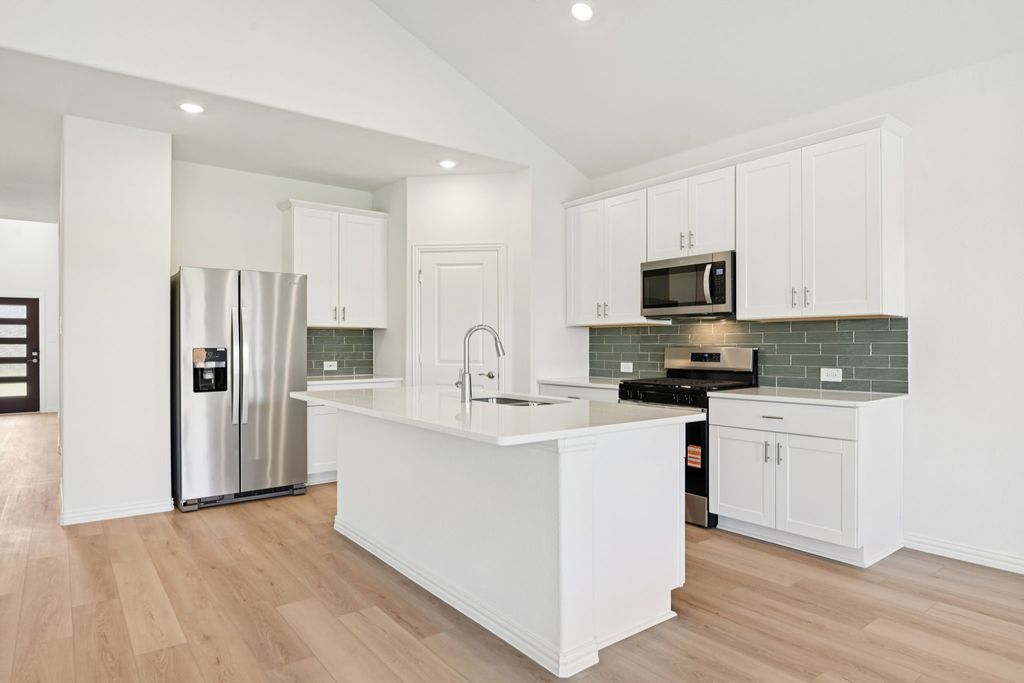 2208 Currents Road, Princeton, TX 75407