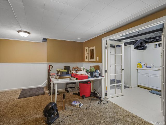 1323 Ruffner Avenue, Birmingham, MI 48009