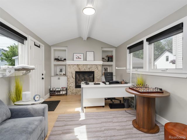 1323 Ruffner Avenue, Birmingham, MI 48009