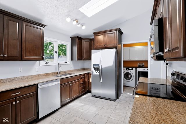 8008 Rawles Avenue, Indianapolis, IN 46219