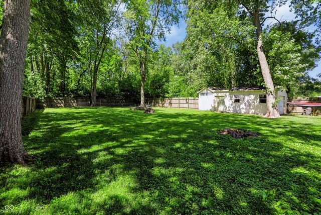 8008 Rawles Avenue, Indianapolis, IN 46219