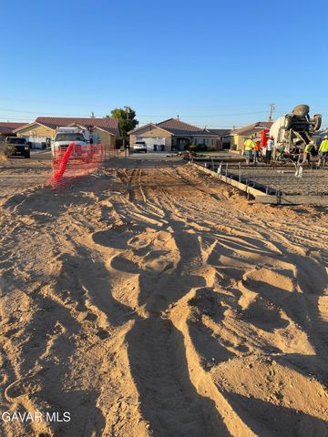 9143 Rea Avenue, California City, CA 93505