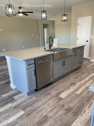 9143 Rea Avenue, California City, CA 93505