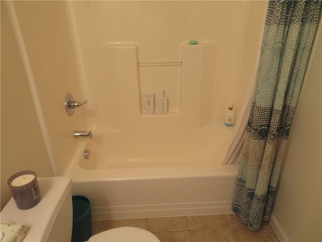 118 Meadowview Dr, Connoquenessing Twp, PA 16053