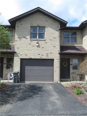 118 Meadowview Dr, Connoquenessing Twp, PA 16053