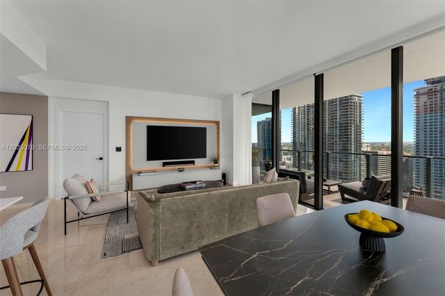 68 SE 6th Street 2612, Miami, FL 33131
