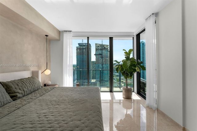 68 SE 6th Street 2612, Miami, FL 33131