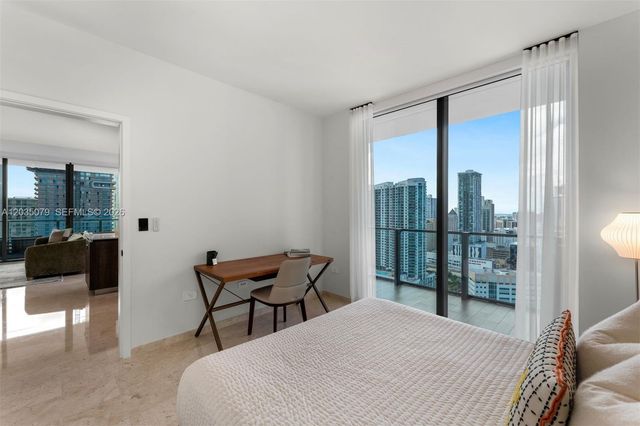 68 SE 6th Street 2612, Miami, FL 33131