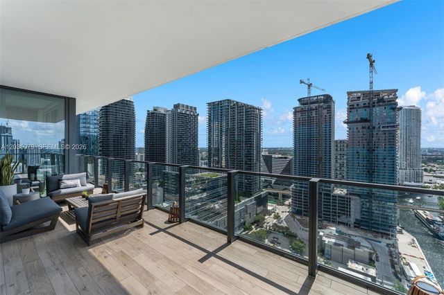 68 SE 6th Street 2612, Miami, FL 33131