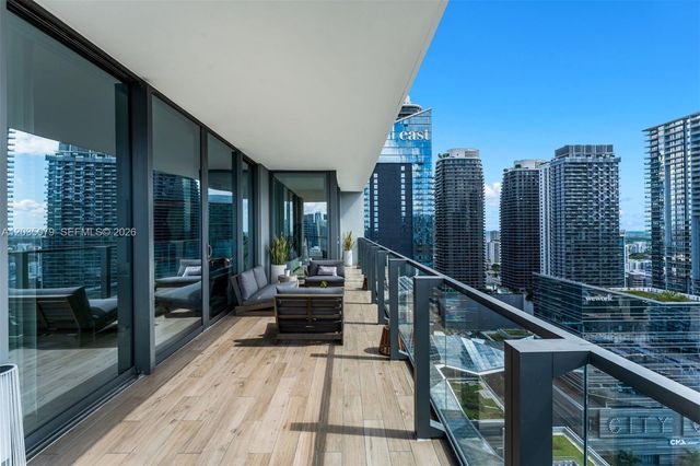68 SE 6th Street 2612, Miami, FL 33131