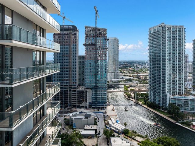 68 SE 6th Street 2612, Miami, FL 33131