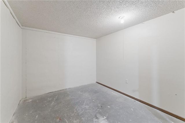 113-115 Brookridge Drive, Harrisonville, MO 64701