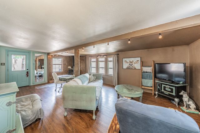 2057 Breezywood Drive, Flower Mound, TX 75022