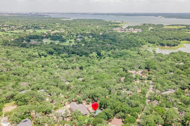 2057 Breezywood Drive, Flower Mound, TX 75022