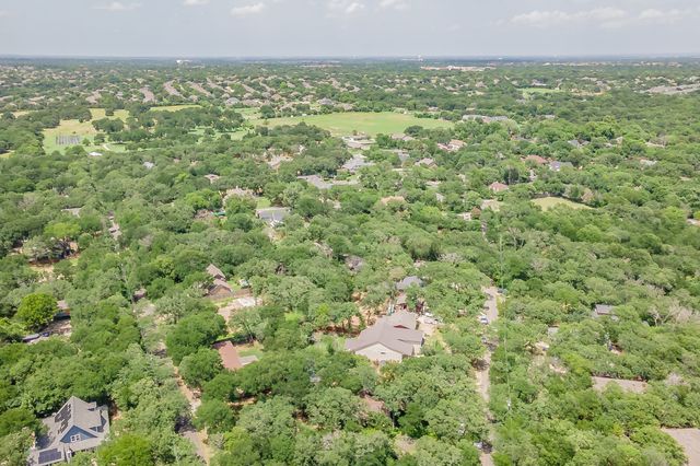 2057 Breezywood Drive, Flower Mound, TX 75022